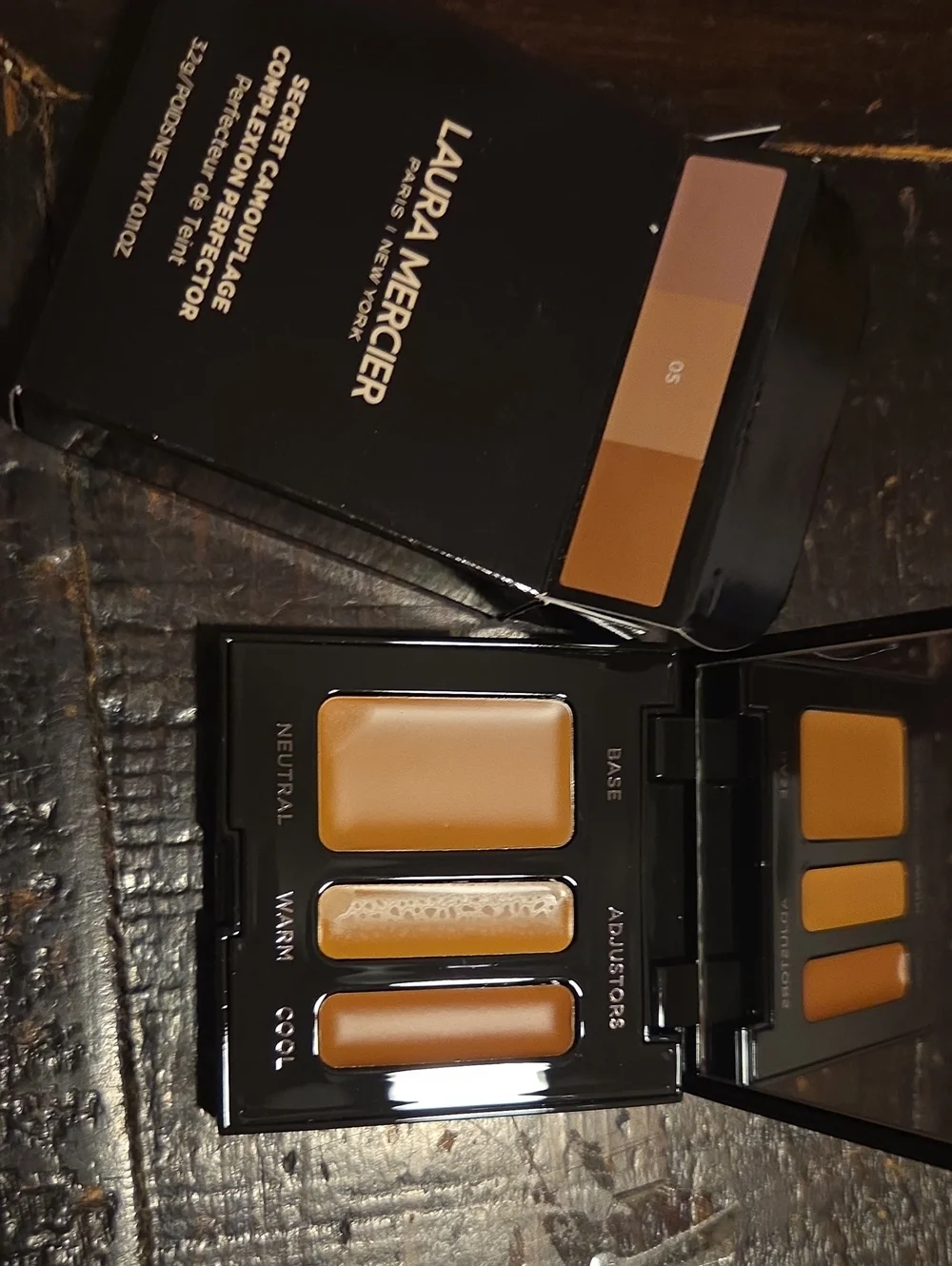 Laura Mercier PARIS Secret Camo Complexion Perfector NIB